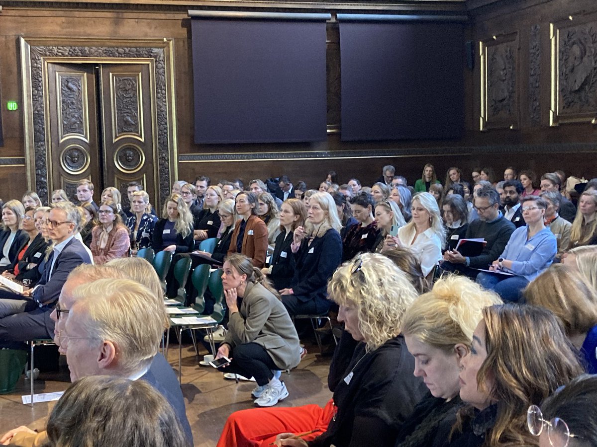 sara kruger falk (@falkkruger) on Twitter photo Vi skal have skabt en kulturændring - det hele kan ikke ordnes politisk siger <a href="/marie_bjerre/">Marie Bjerre</a> til åbning af Equalis diversitetsbarometer. Godt der også er kommet et par mænd Vi skal have skabt en kulturændring - det hele kan ikke ordnes politisk siger <a href="/marie_bjerre/">Marie Bjerre</a> til åbning af Equalis diversitetsbarometer. Godt der også er kommet et par mænd