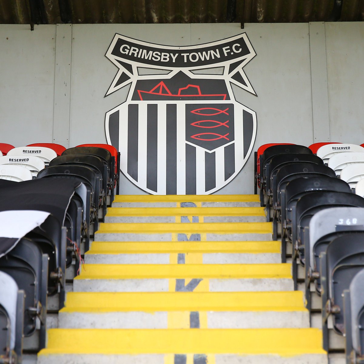 talksportbet's tweet photo. 𝗧𝗛𝗘 𝗠𝗔𝗥𝗜𝗡𝗘𝗥𝗦

✅ Beat League One Plymouth
✅ Beat League One Cambridge
✅ Beat League One Burton Albion
✅ Beat Championship Luton
✅ Fifth round for the first time since 1996
✅ Four wins away from Europe

What a night at Blundell Park.

#GTFC https://t.co/TFpa7LSBO7