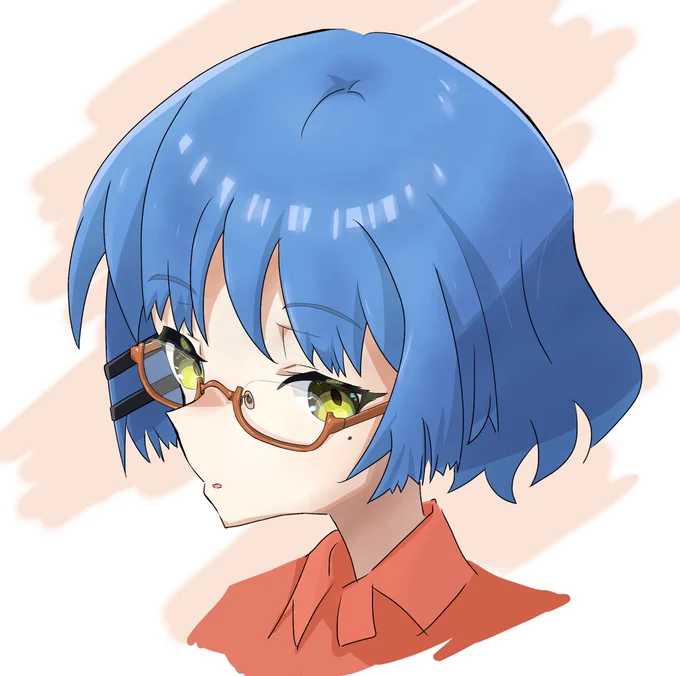 あと別の眼鏡ver.山田のようなファッションセンスが自分にはないので似合ってるかどうかワカラン。#ぼっち・ざ・ろっく#山田リョウ 