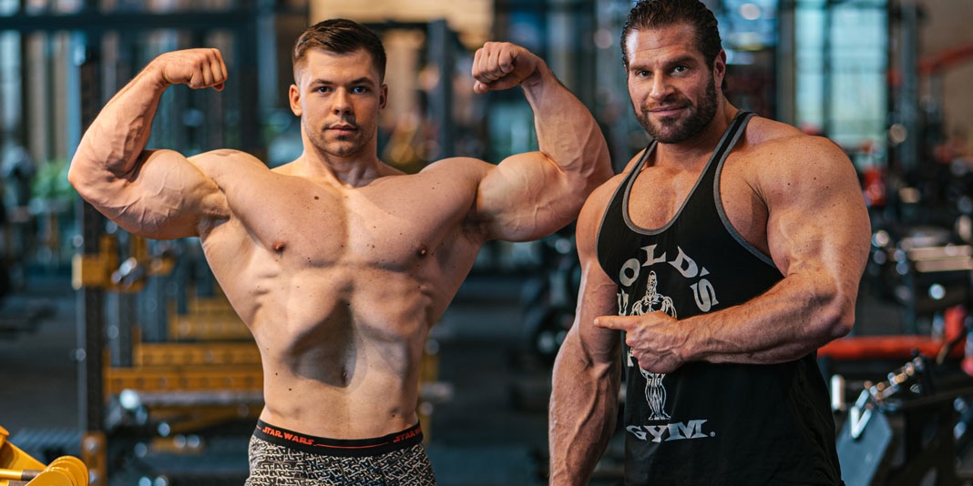 Scottbbfan on Twitter "Bodybuilding brotherhood. Every lad juicing and