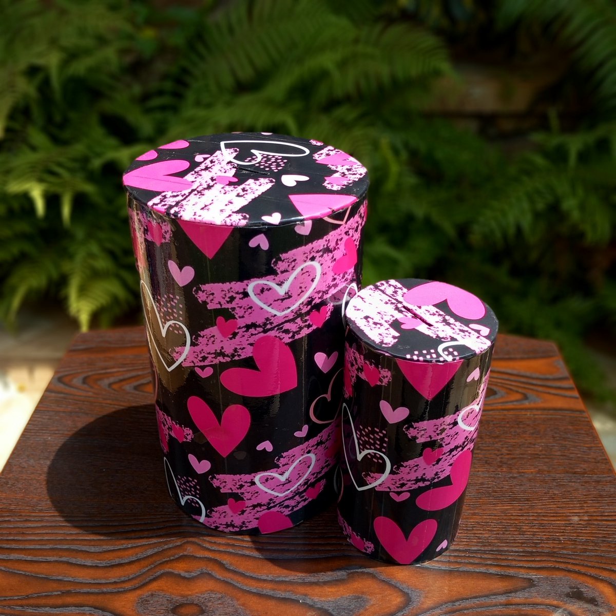 finesavingsug's tweet photo. Looking for valentine presents for your loved one? We have got you covered with our beautiful valentines edition of saving tins. Whatsapp 0757264558 to place your order today. 😊 https://t.co/vcIVY1WFaB