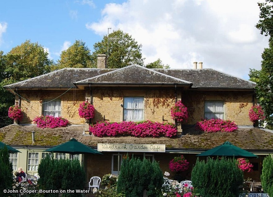 #BourtonontheWater #Cotswolds #Glos