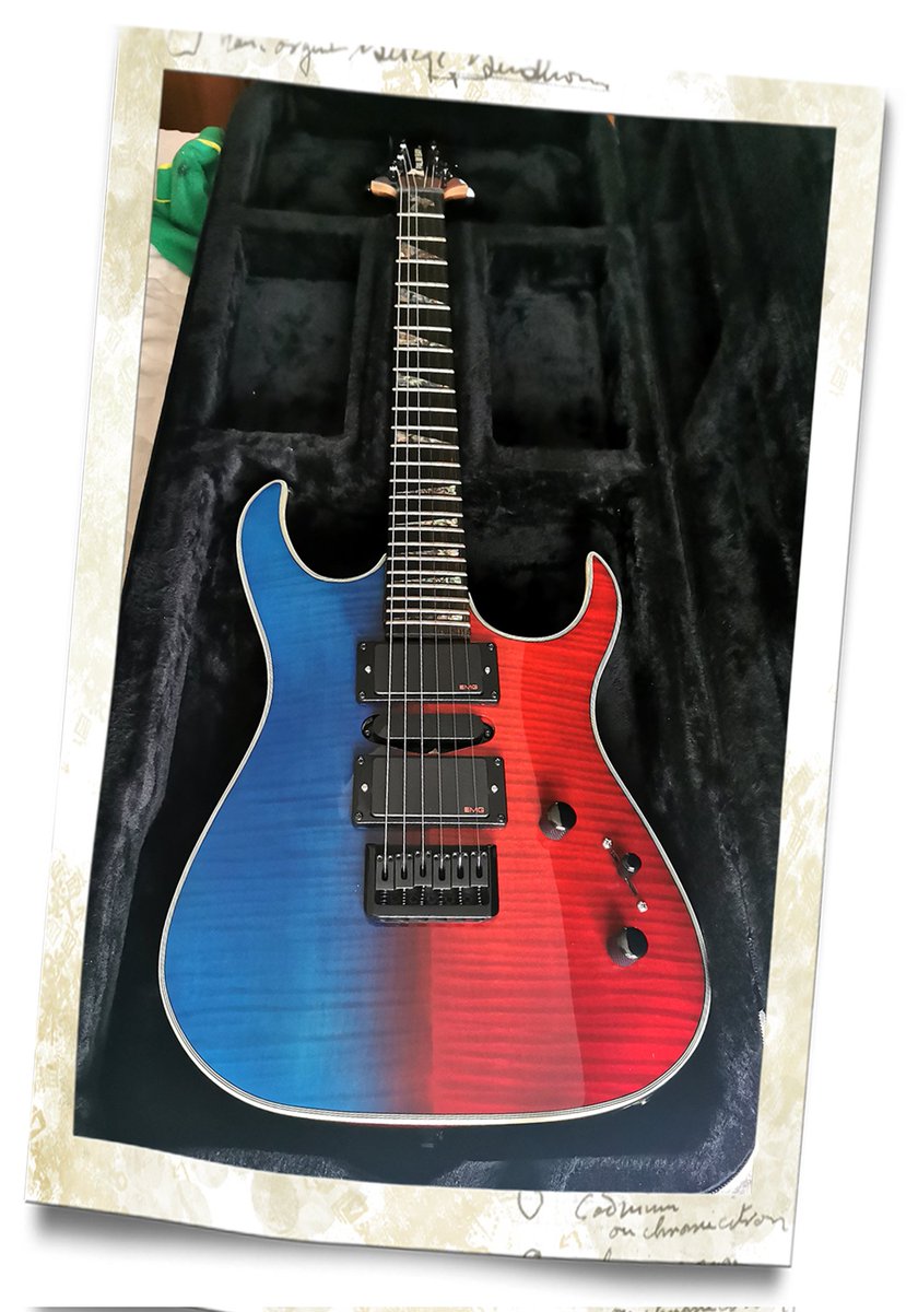 PalmBayGuitars's tweet photo. Avalanche AXX custom with triple-wound EMGs (with push-pull). 
🔥for sale🔥
#electricguitar #shred #superstrat #flamedmaple https://t.co/G42K6fCg41