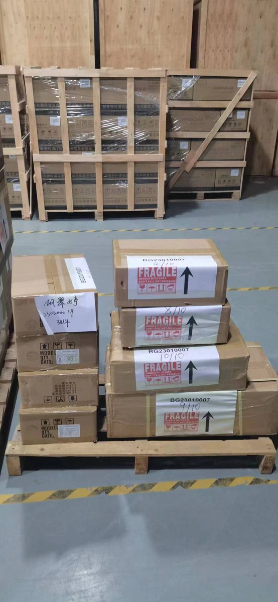 TracyHu16's tweet photo. #P5indoor 1200pcs #ledpanel #ledmodule #leddisplayscreen #ledvideowall #customizeddesign 
sent out the goods. Thanks so much, my dear.
Waiting for your inquireds and orders. Skype: 1170428533@qq.com Call/Wechat/Whatsapp: 0086-18316843344/13425244569 E-mail:tracy@szscree.com https://t.co/UpQDn0Z8bf