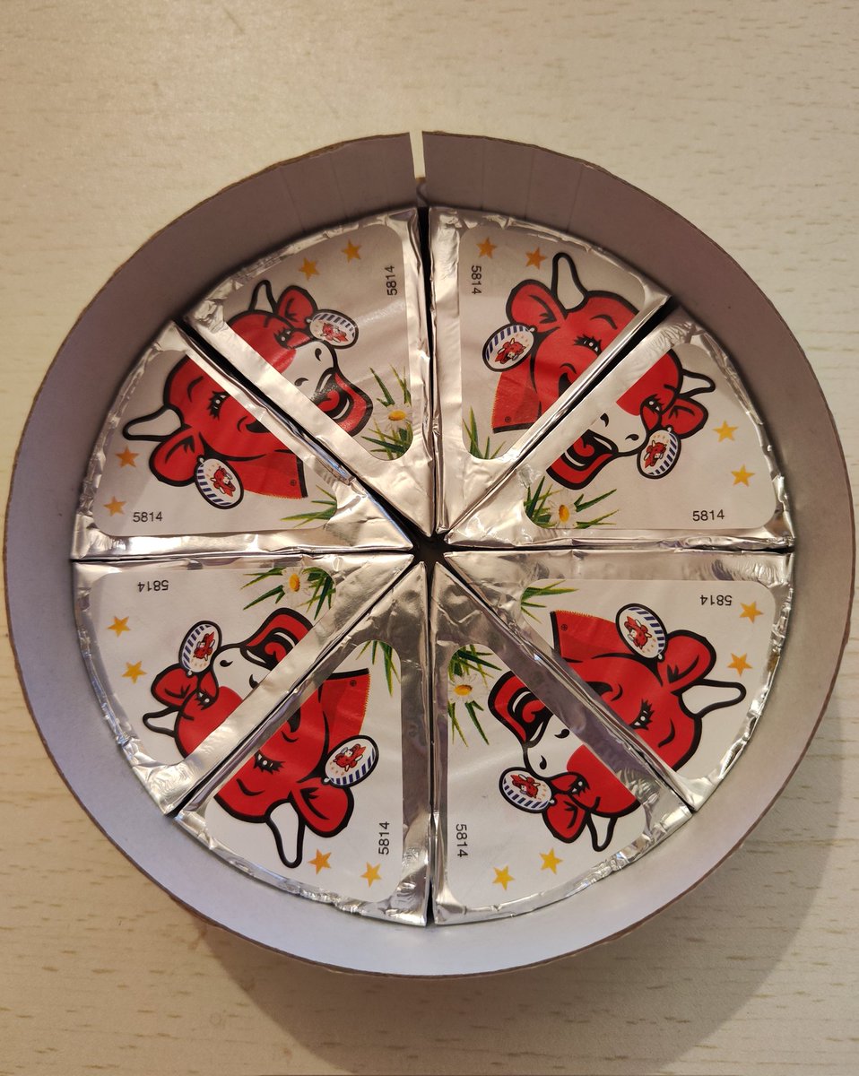 thinkdepression's tweet image. My interesting mind both loves this and hates it.
I love how perfect it looks
I absolutely hate how, as soon as I take 1 cheese triangle out, one cow only has half a head!
Only solution is to turn them over  😔