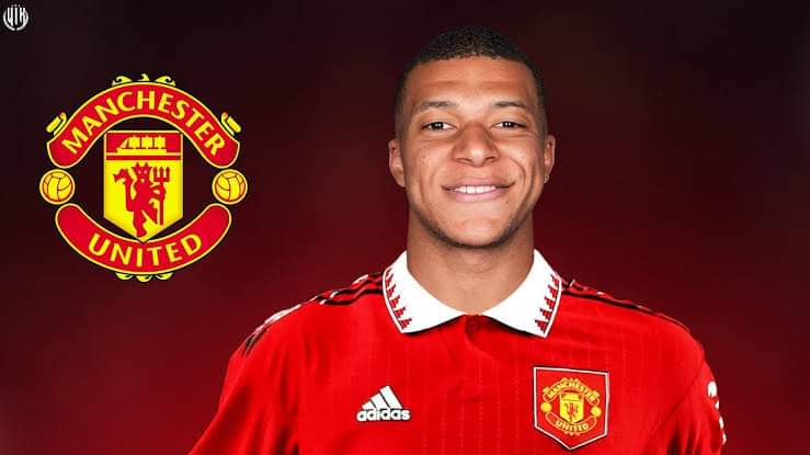 SayanTales's tweet photo. The future it seems. 

#ManchesterUnited https://t.co/FkowyiaLBM