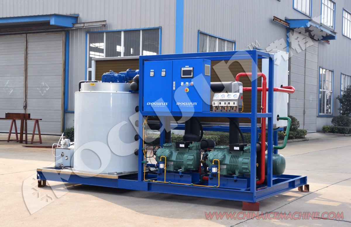 chinaicemachine's tweet image. Types of #Focusun #flakeicemachine: Fresh water flake ice machine, Marine seawater flake ice machine and Land seawater flake ice machine.
The #flakeicemaker can be designed as containerized type.