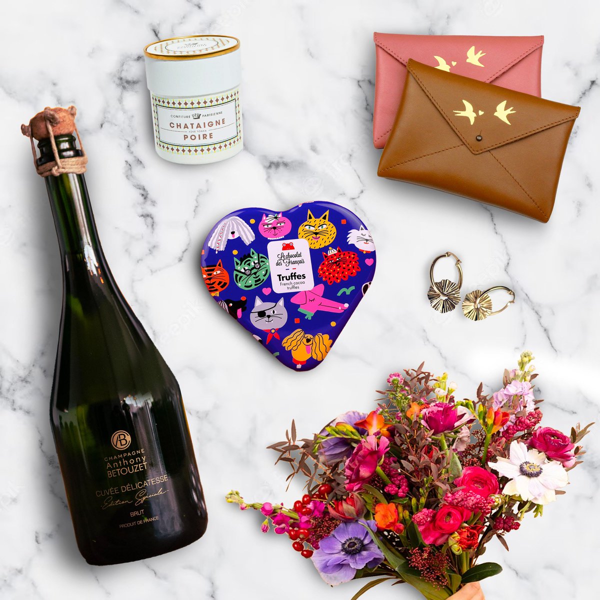 charleshuet21's tweet photo. 💙🤍❤️ Pour la #SaintValentin offrez le meilleur du savoir-français #MadeinFrance

🍾 #AnthonyBetouzet 
🍯 @confitureparis
👛 #BarnabéAimeLeCafé
🍫 @lechocofrancais
💐 @fleursdici
💍 #Jobee 

🎁💳♻️🏭🇫🇷
https://t.co/DHTLP8OZJH https://t.co/fGl6SZXCcf