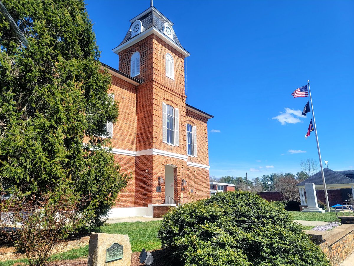 New town every hour on Twitter "Brevard, North Carolina Transylvania