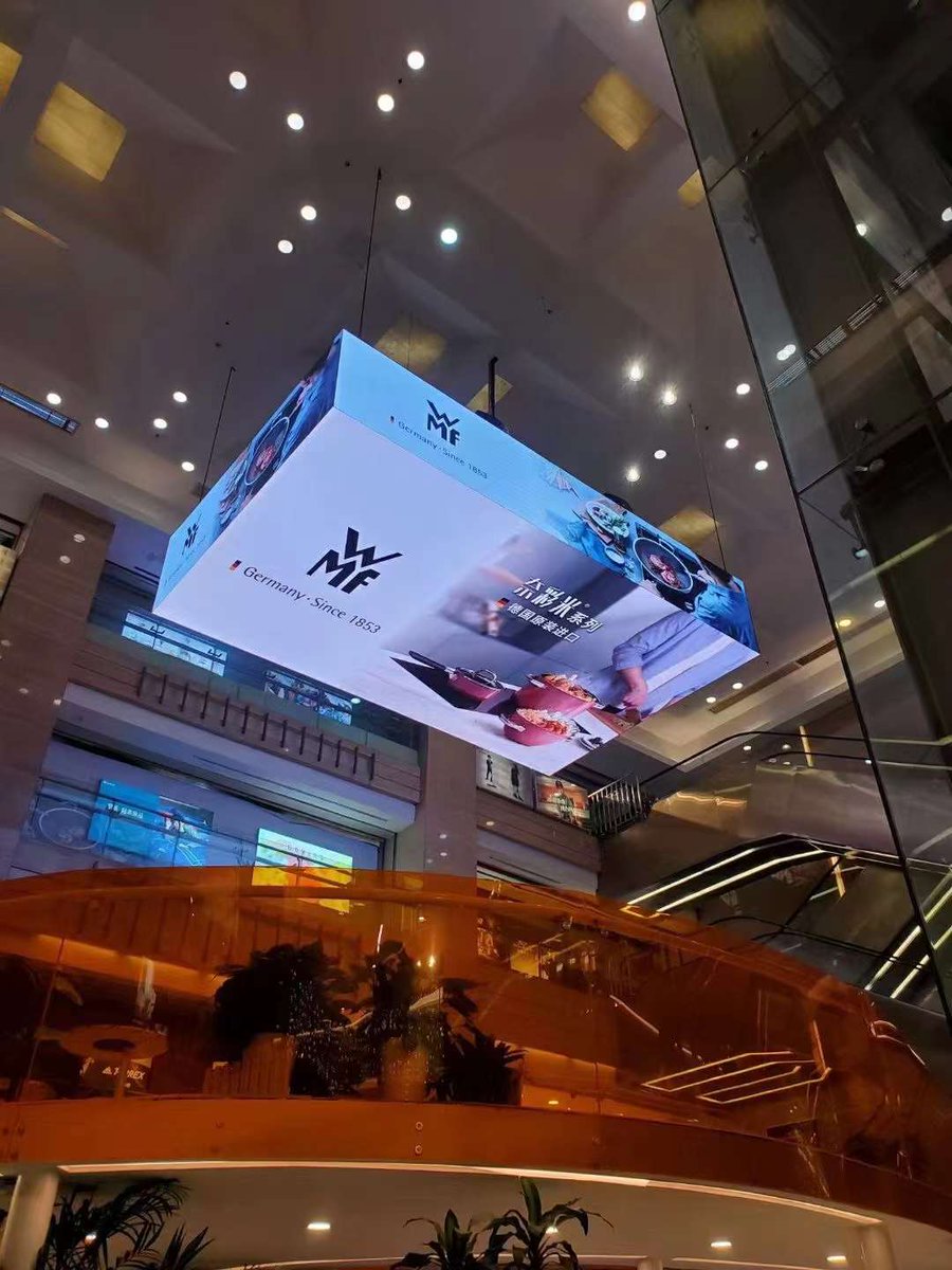Cloris_Cheng666's tweet photo. MLS led caseshow: 5-sided screen. Welcome contact us for your own project. 
Tel/whatsapp/wechat: +86 181 2994 8749
#MLSLED #Mulinsen #LEDscreen #LEDdisplay #digitalsignage #billboard https://t.co/fEHR7GwNdL