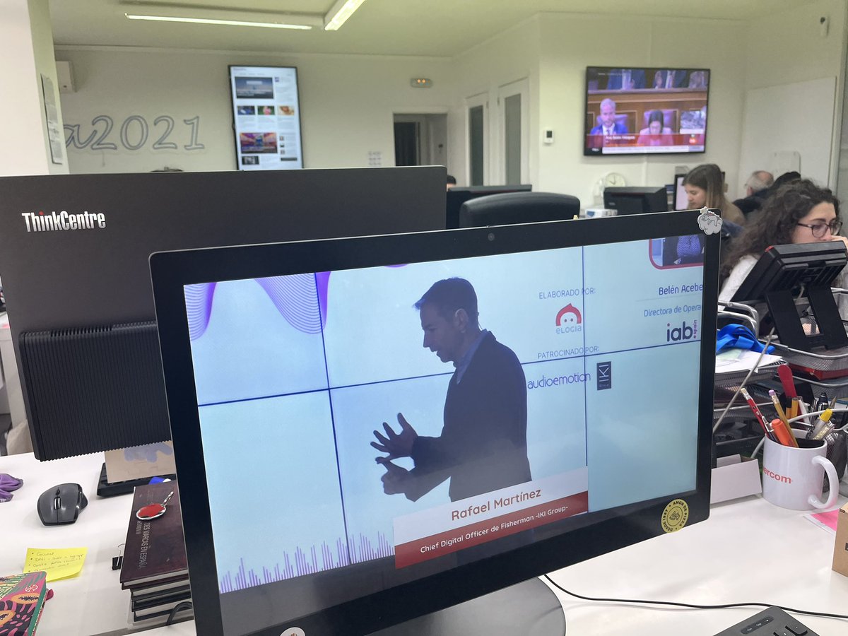 📍 Mitad de semana y seguimos la presentación del “Estudio de Audio Digital” de <a href="/IAB_Spain/">IAB Spain</a> que nos ofrece una visión real del mercado de audio digital 🔈 en España junto a @Audioemo, <a href="/IKI_Group/">IKI Group</a> y <a href="/elogia/">Elogia</a> 
#IABEstudioAudio