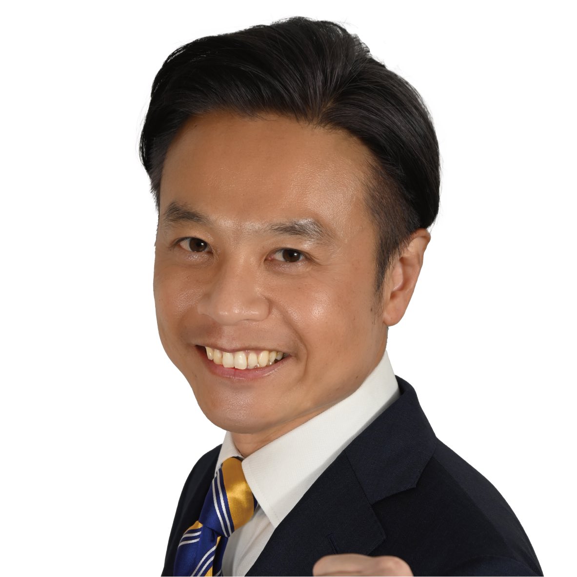 kokumin_flags's tweet photo. #あなたの街にも国民民主党 #横浜市 #横浜市泉区

【神奈川県議選(泉区)に立候補予定】
#西岡よしたか

○輸入食品・ワイン関連の中小企業で勤務｡食糧供給に危機感も
○氷河期世代のど真ん中
○2児の父
○小学生の護身インストラクター

HP: https://t.co/vypvVgsEaV
Twitter:@osunishiokades https://t.co/TGBIO9QKSs