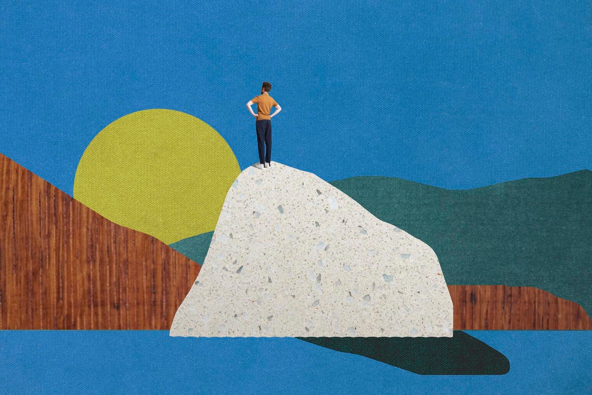 Leaders have the power to make people’s lives terrific or terrible. To be a leader people want to associate with and respect you need to be able to do massive mindshifts and allow for change to be part of your natural flow.
bit.ly/358U5El 

#leadership