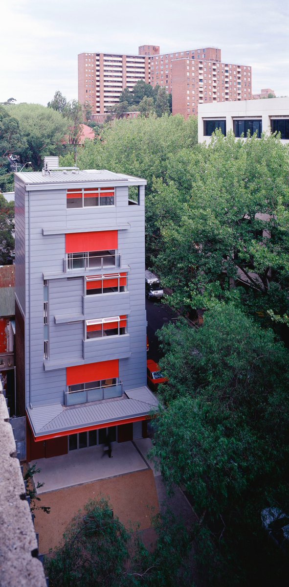 Philip Thalis tweet media