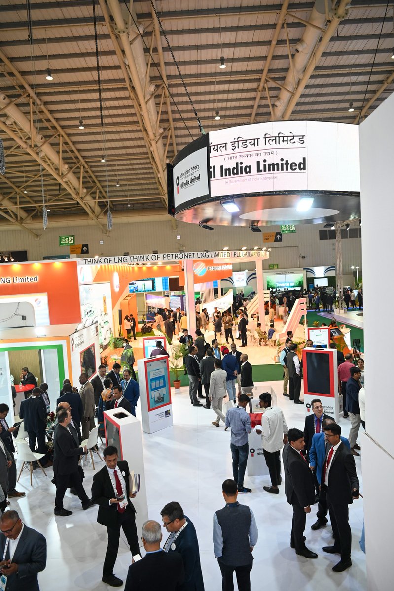 NRL_MoPNG's tweet photo. As day 3 starts, a quick glimpse into day 2 at #indiaEnergyWeek 2023 in Bengaluru. #IndiaEnergyWeek2023 #RoadToNetZero #EnergyforLiFE #Energy4Happiness #AcceleratingEnergyTransition
@PetroleumMin @HardeepSPuri @IndiaEnergyWeek
@rajeevicha @g20org https://t.co/PzKXZvWiRo