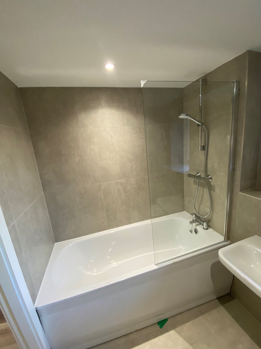 DaisymillT's tweet photo. Daisymill Technologies are proud to show the works nearing completion down at the Ellesmere Walkden, in partnership with Probuk UK. Great to work alongside them and assist in the delivery of this prestigious project! #project #development #newbuild #constructionindustry https://t.co/hoaN7yI6yf