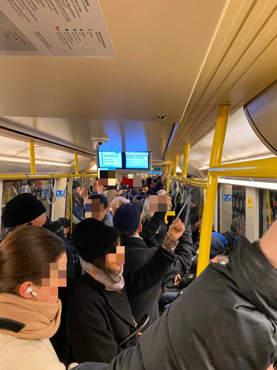 Christopher Lauer™ tweet media