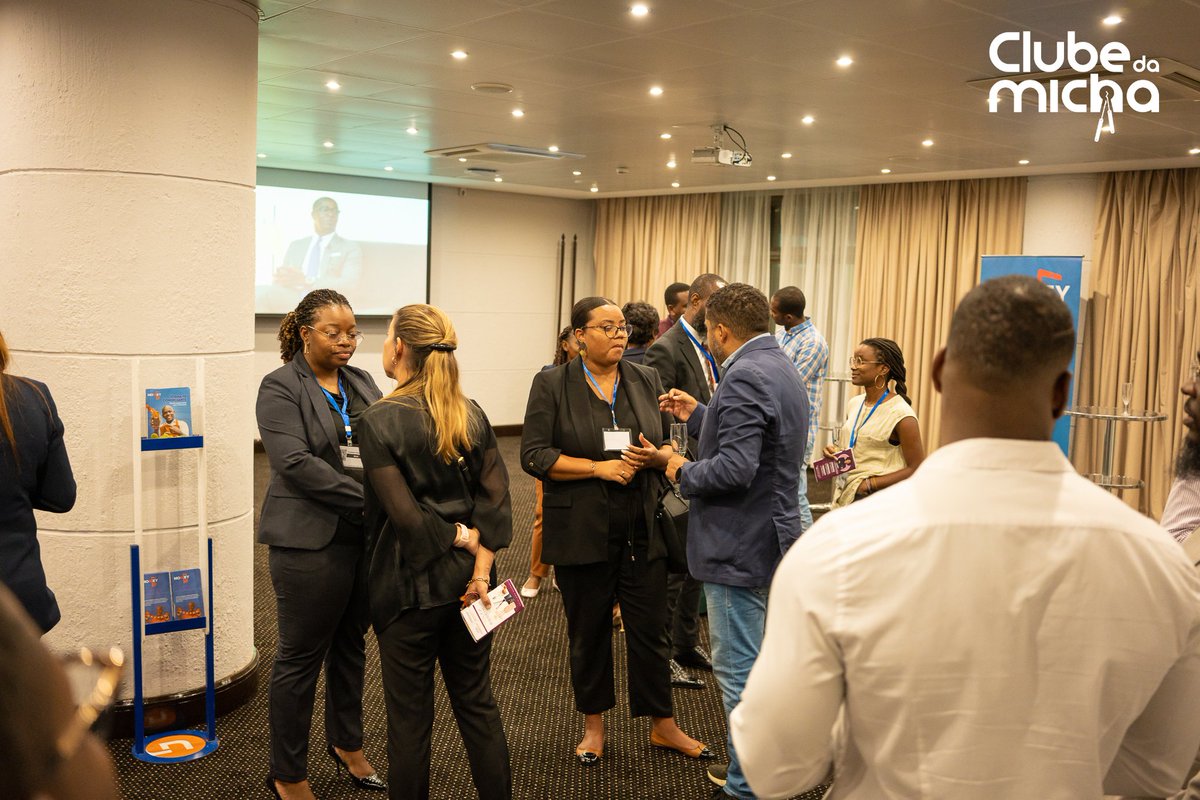 ClubeDaMicha's tweet photo. O Clube da Micha realizou um evento de Networking em uma unidade hoteleira de referência.

Destacamos: BODIVA, AGT, BNA, AECIPA, BFA Gestão de Activos, Banco Atlântico, Teixeira Duarte, Jetour, Madz Global, Lwei Brokers, Ucall, Heetch, Africell, Heetch
#networking #clubedamicha https://t.co/ejHMu9N6C7