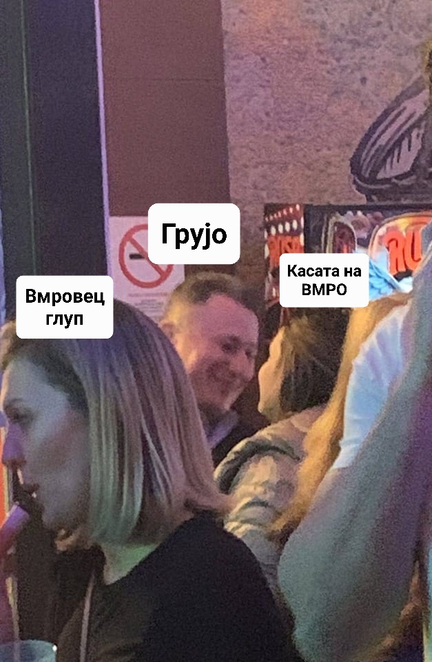 СплинтеР tweet media