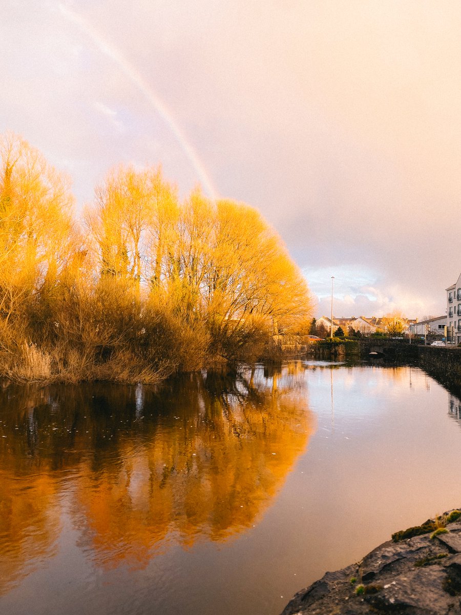 Colours of Ennis: bit.ly/3Yu9i94
 ✨☁️💭🪴

#EverybodyLovesEnnis #Ennis #ClareCounty #Clare #Ireland #Travel #TravelGoals