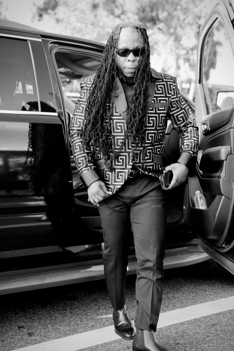 iamedem's tweet photo. 🙏🏻 https://t.co/LArQ6aUvBr
