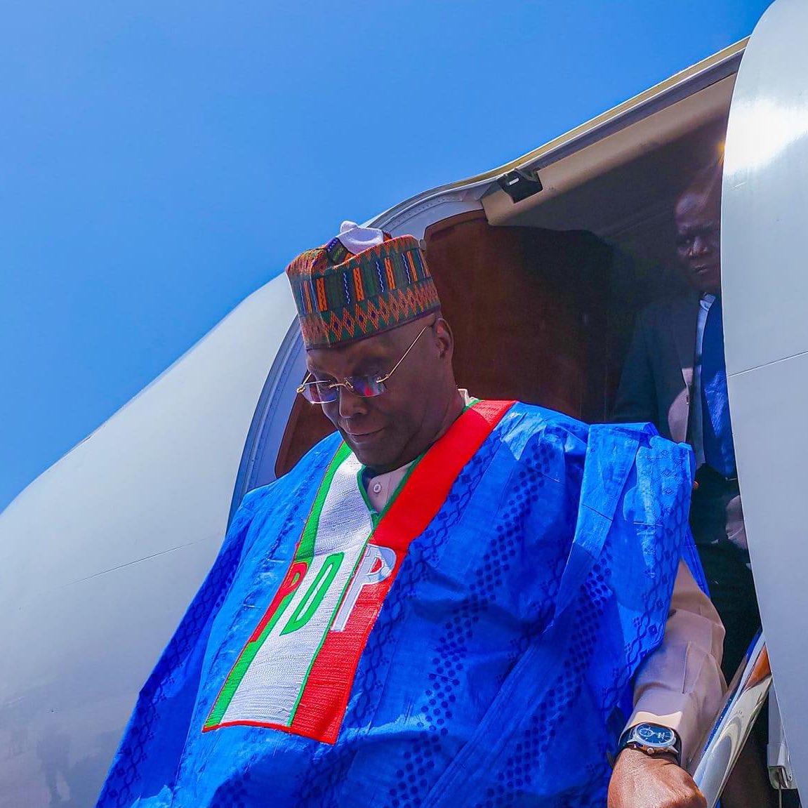 profade_'s tweet photo. Eagle 1 landing in Yobe as part of missions to #RecoverNigeria #AtikuInYobe https://t.co/HVEgeEfDaY