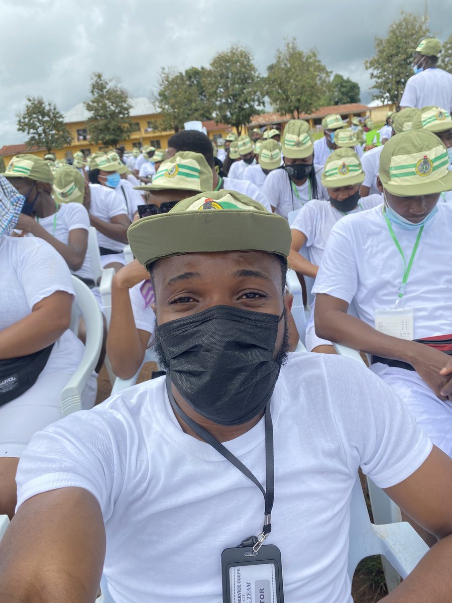 drpenking's tweet photo. I just saw a picture of Corpers receiving SAED lectures inside an air-conditioned banquet hall in Rivers State and I legit shed some tears.This is me that year receiving SAED lectures under the hot scotching sun in Ise-Orun/Emure Ekiti. 🥲 https://t.co/8kR19ZF0bq