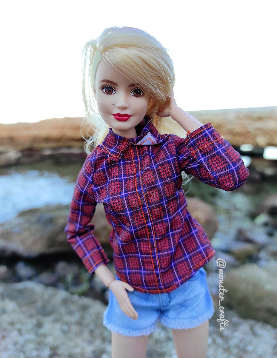 monster_crafts's tweet photo. Pic of the day! #Barbie #DollPhotography #OutdoorDollPhotography #DollCollector #DollBlogger https://t.co/7QtgPmfci6