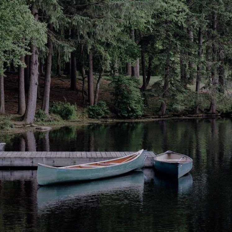 cmonlmj's tweet photo. Au wenclair || 𝑺𝒖𝒎𝒎𝒆𝒓

Onde Enid é deixada no Camp Nevermore durante o verão e está determinada a ser expulsa do lugar. Mas quando ela chama a atenção de Wednesday, uma misteriosa mentora, Enid descobre que pode haver mais nesse acampamento do que apenas mosquitos. https://t.co/MRs4UUTXA5
