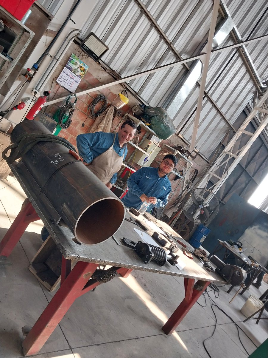 Fluintek's tweet photo. Nuestra gente a full en febrero, #generandovalor para la #Minería con bombas de pulpa, agua y proceso, junto a soluciones flotantes, repulpeo y control de derrame #mineriaresponsable #industria40 #industria #Agua #bombeo @nuevamineria @innovacionch @ciptemin @Innovacioncl https://t.co/1F7G7NO22c