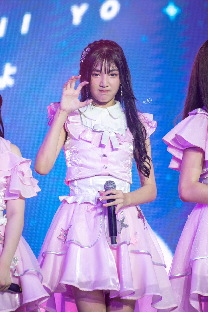 wangkothai1's tweet photo. มารีนมาใจ ❤️
Marine BNK48
#marinebnk48 
#bnk49
#japanexpothailand2023 
#ว่างก็ถ่าย https://t.co/asvutEjNn7