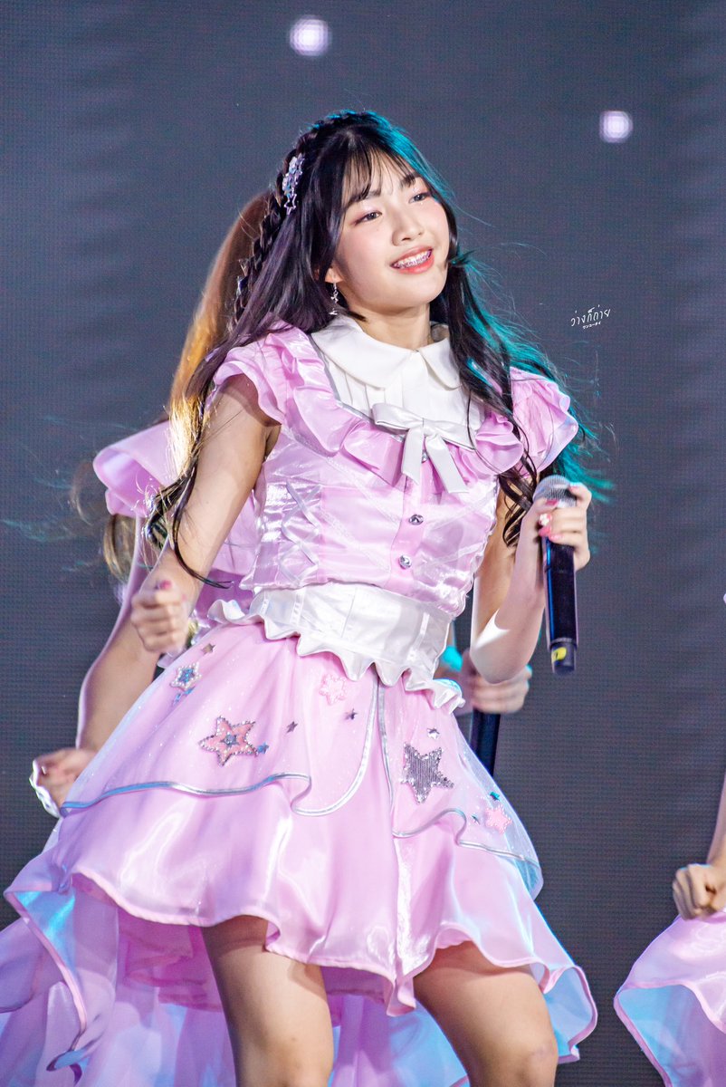 wangkothai1's tweet photo. มารีนมาใจ ❤️
Marine BNK48
#marinebnk48 
#bnk49
#japanexpothailand2023 
#ว่างก็ถ่าย https://t.co/asvutEjNn7