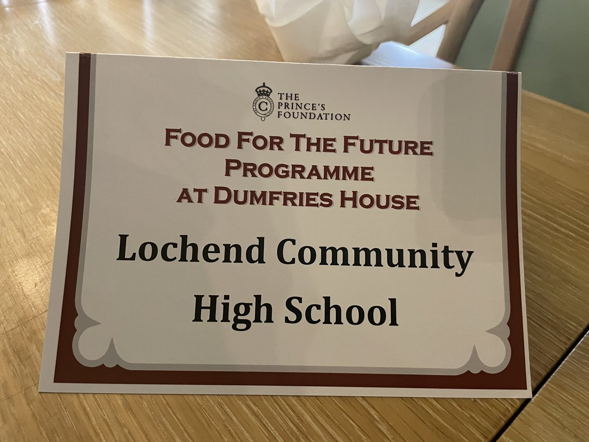 Well done to our Seasonal Savers!!! Very proud of them all for presenting their “Food for the Future” project ideas to the Judges today <a href="/Dumfries_House/">Dumfries House</a>.  Plenty of work still to be done! #teamwork #hardworkpaysoff <a href="/Lochend_HFTT/">Lochend HFTT</a> @LochendHigh @PrincesFound