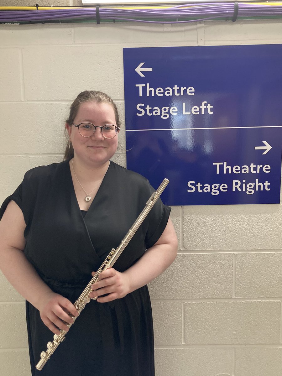 StMarysExpArts's tweet photo. Grace in Year 13 is representing St Mary’s at the ISA Young Musician Final at Warwick Arts Centre this afternoon. Good luck, Grace! https://t.co/7sapJHOLxr