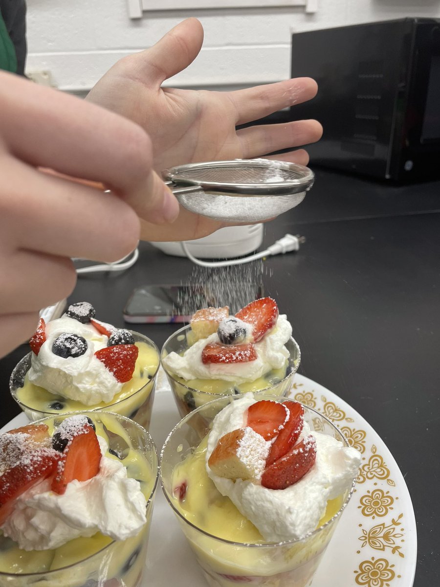 ClarkDanalyn's tweet photo. English Trifle Day for Culinary students at MHS!!! https://t.co/0SwPkbBJ0N