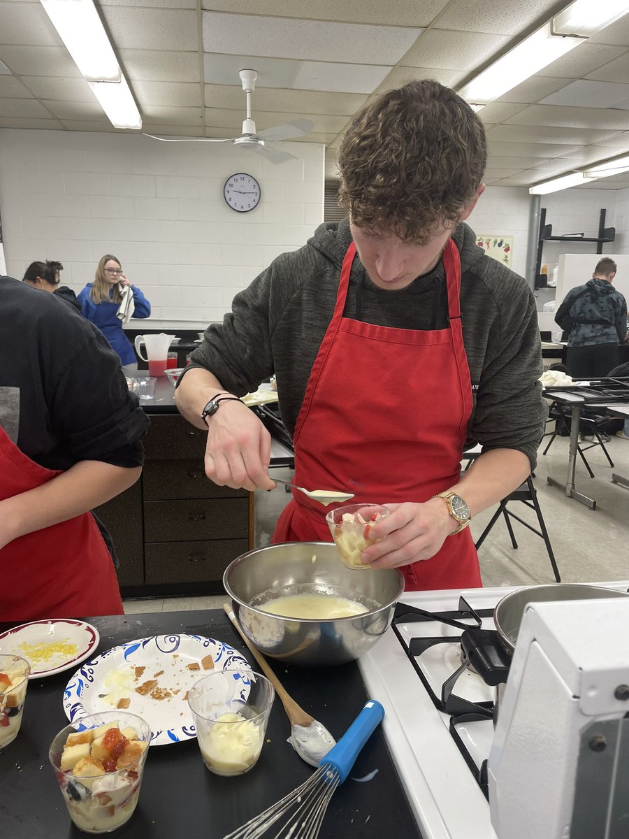 ClarkDanalyn's tweet photo. English Trifle Day for Culinary students at MHS!!! https://t.co/0SwPkbBJ0N