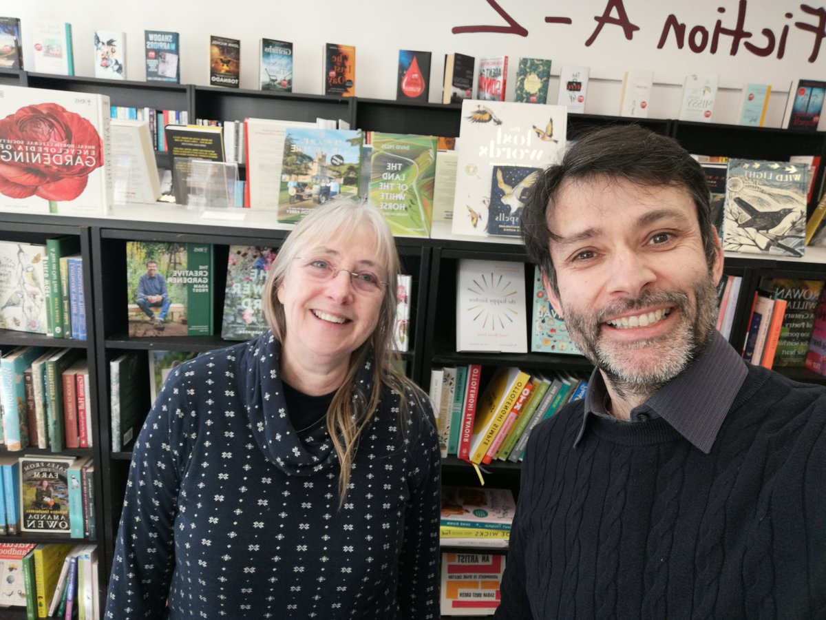 storiesforspace's tweet photo. Wonderful to be in Wantage this morning and spend time with Margaret at Madhatter Bookshop. And doubly wonderful to catch up with @KathLangrish who popped in unexpectedly 😊 #BookshopMagic https://t.co/21rcZmoCgn