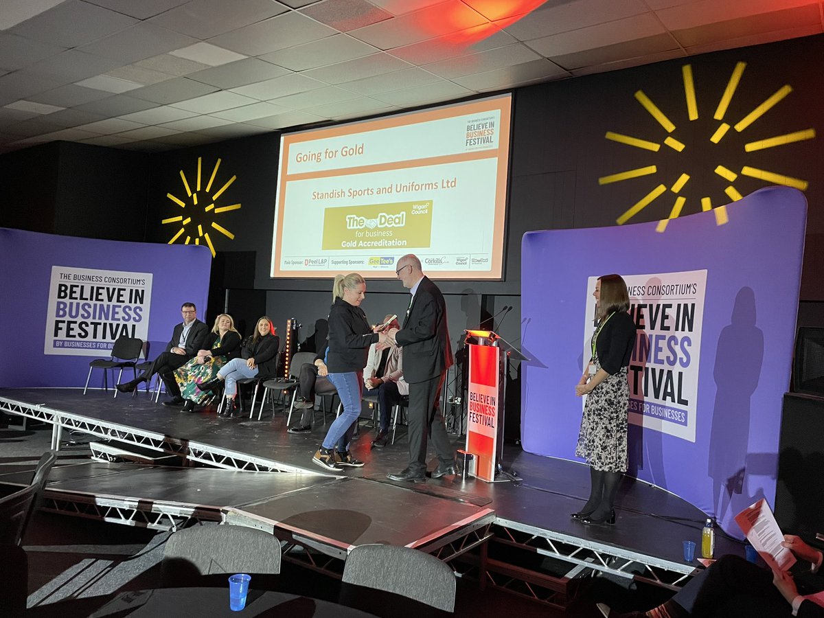WiganBusiness's tweet photo. Congratulations to our Deal for Business Gold members!

@SolicitorsLLP 
@SSUImpressions 
@wiganleighcol 
@GroundworkCLM 
@ConnollyLtd 

#BelieveInBusinessFestival https://t.co/xYbFBIzFmx
