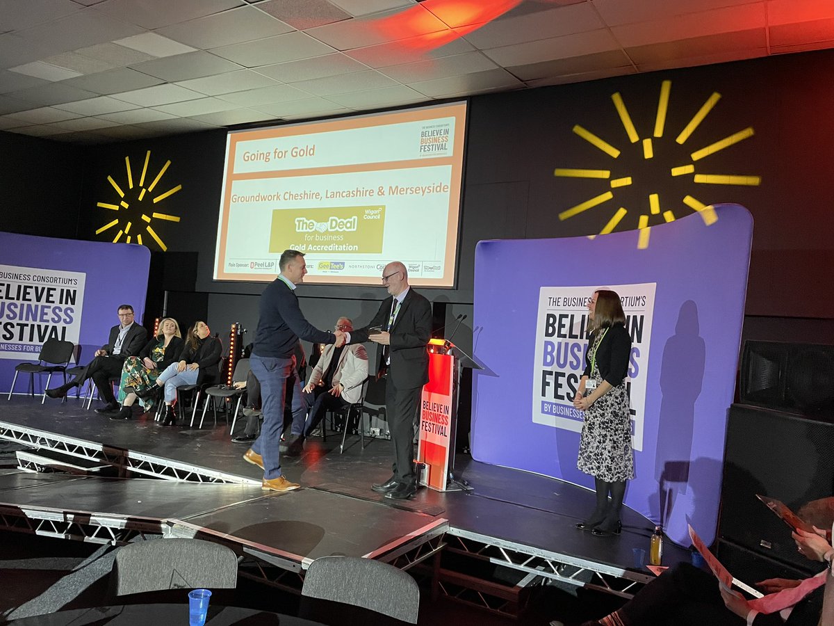 WiganBusiness's tweet photo. Congratulations to our Deal for Business Gold members!

@SolicitorsLLP 
@SSUImpressions 
@wiganleighcol 
@GroundworkCLM 
@ConnollyLtd 

#BelieveInBusinessFestival https://t.co/xYbFBIzFmx