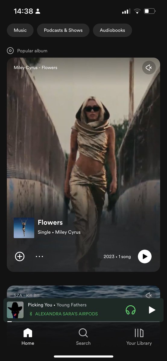 Hey <a href="/SpotifyUK/">Spotify UK & Ireland</a> <a href="/Spotify/">Spotify</a>, my new home feed is showing me a podcast I don’t subscribe to, an artist I don’t like and an album I don’t want to listen to. How do I find all of the music I was listening to?? Please change back! #changespotifyback #spotify