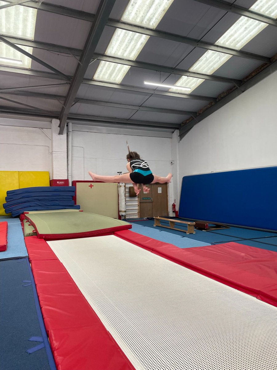 GreenleasSchool's tweet photo. Last week, selected Year 2 and 3 pupils attended a gymnastics session at Harlequin Gym, organised by Sports Partnership. https://t.co/AZA0qWd8gN