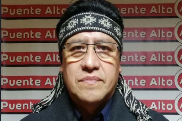 luisadgallardo's tweet photo. Alihuen Antileo, ex miembro del grupo terrorista Frente Patriótico Manuel Rodríguez (FPMR) y fundador de la CAM, será candidato a consejero constitucional por escaños reservados. Ya sabe por quien NO votar. https://t.co/rPMRsWfUhI