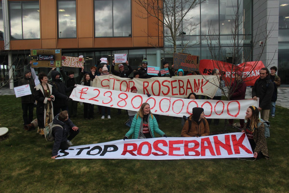 FoEScot's tweet photo. Protests outside @equinor offices in Aberdeen today. 

People are angry at the company's obscene £62+billion profits.

The Norwegian-state owned firm also want to expand climate-wrecking fossil fuel projects around the world.

Protestors are demanding that they #StopRosebank! https://t.co/jqxiu4cG4q