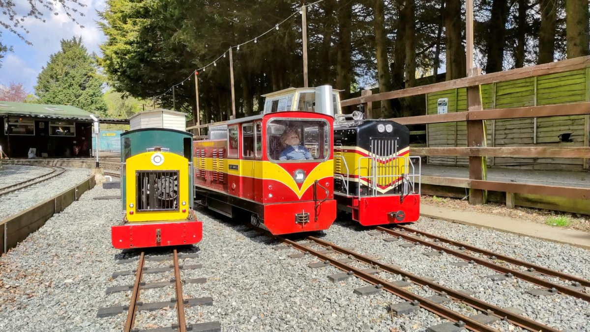 ehmrs's tweet photo. We are open next week on Tuesday and Thursday between 11am and 5pm for half term. 🚂🚂

#Miniaturerailway #railway #ware #Great Amwell #vanhage https://t.co/xMeeUIMpyr