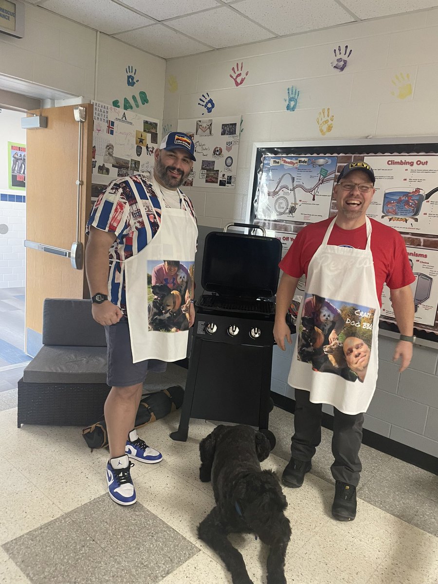 RalstonK's tweet photo. How’s your Wednesday? #bbqdad #mycrcs https://t.co/Ze5yjRdJry