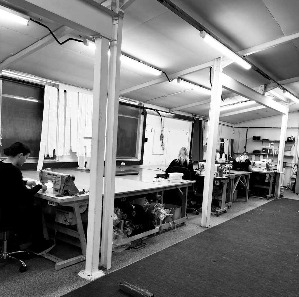 Following our acquisition of Barkers Marquees, we've been busy training the new Sewing Machine Operators who have joined the Tectonics UK Team.  Expanding this department and creating the new Timber Workshop, means we are ready to take your orders of Traditional Marquees 😀