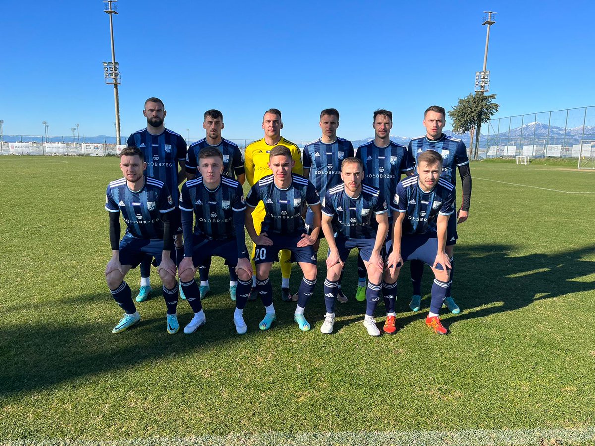 🤝 sparing
🏟️ Belek 🇹🇷
⚔️ Spartak Myjava (3 drużyna 2.ligi słowackiej, 2 poziom rozgr.)
👉 1:0
⚽️ Bielka 54'