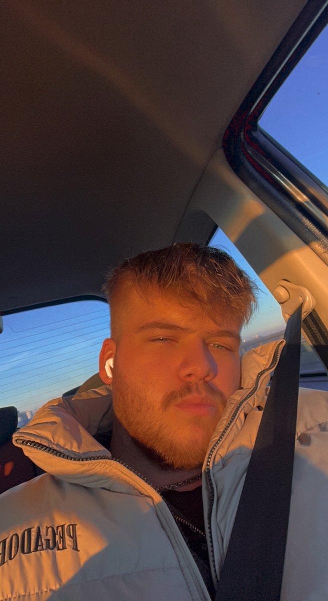 Abouchakerben tweet media