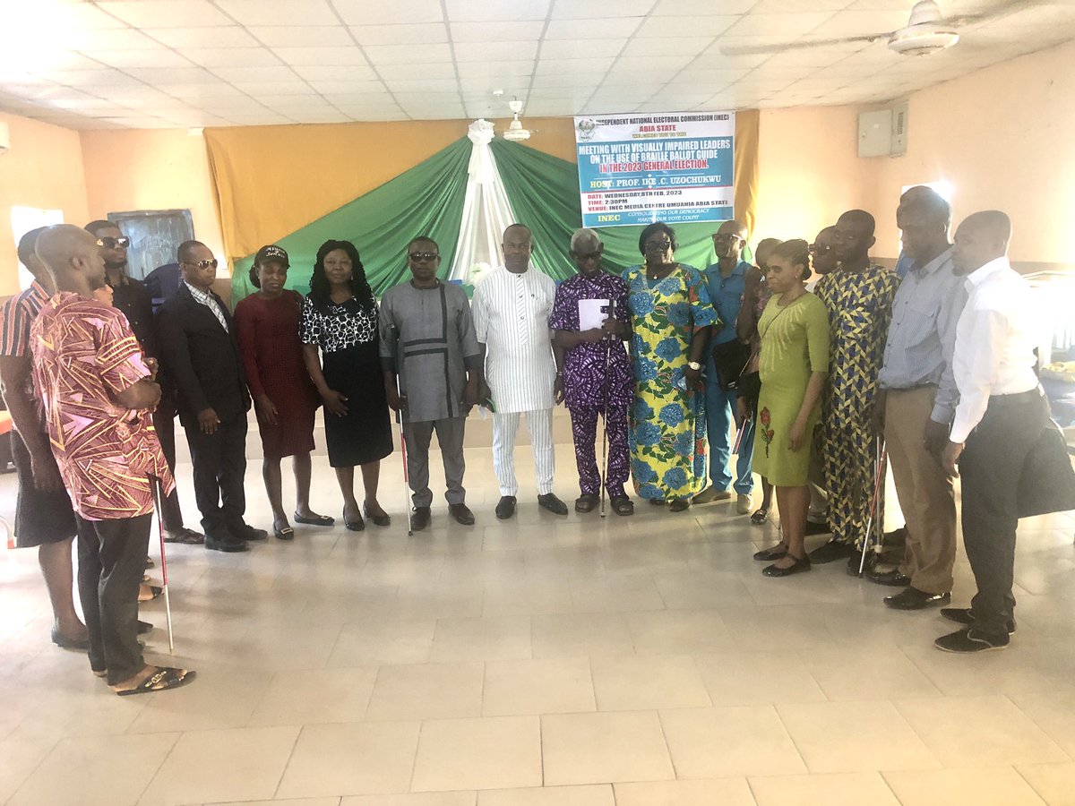 Today, 8th Feb 2023, there’s an ongoing meeting with the visually impaired leaders on the use of Braille ballot guide in the up coming 2023 general elections.
The meeting is hosted by the Hon. Rec Prof Ike C Uzochukwu and represented by the Admin Sec. Mr Ezema Charlse .