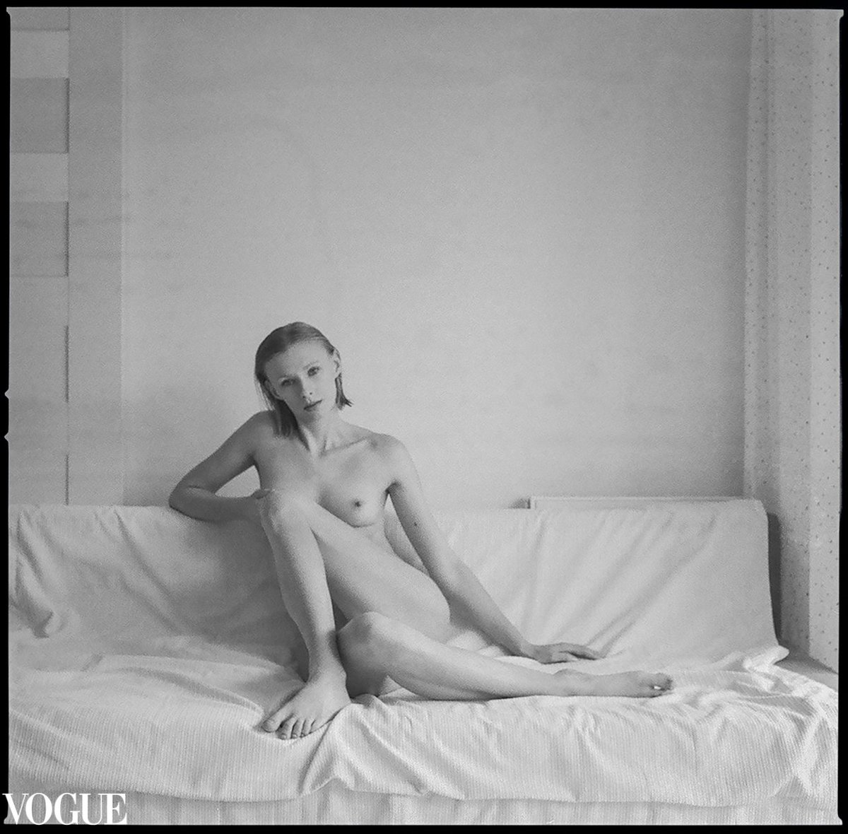 Karolina
Hp5+
#portraitart #hp5 #analogphotography #mediumformat #monochrome #fineart #hasselblad #zeisslens